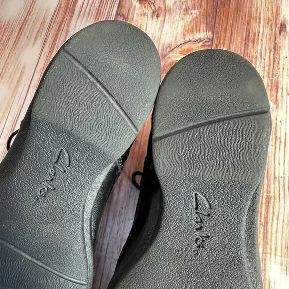 Clarks NIKKI NORTH Size 6.5 Black Leather Lace Zip Up Ankle Booties Boots Shoes - Picture 9 of 10